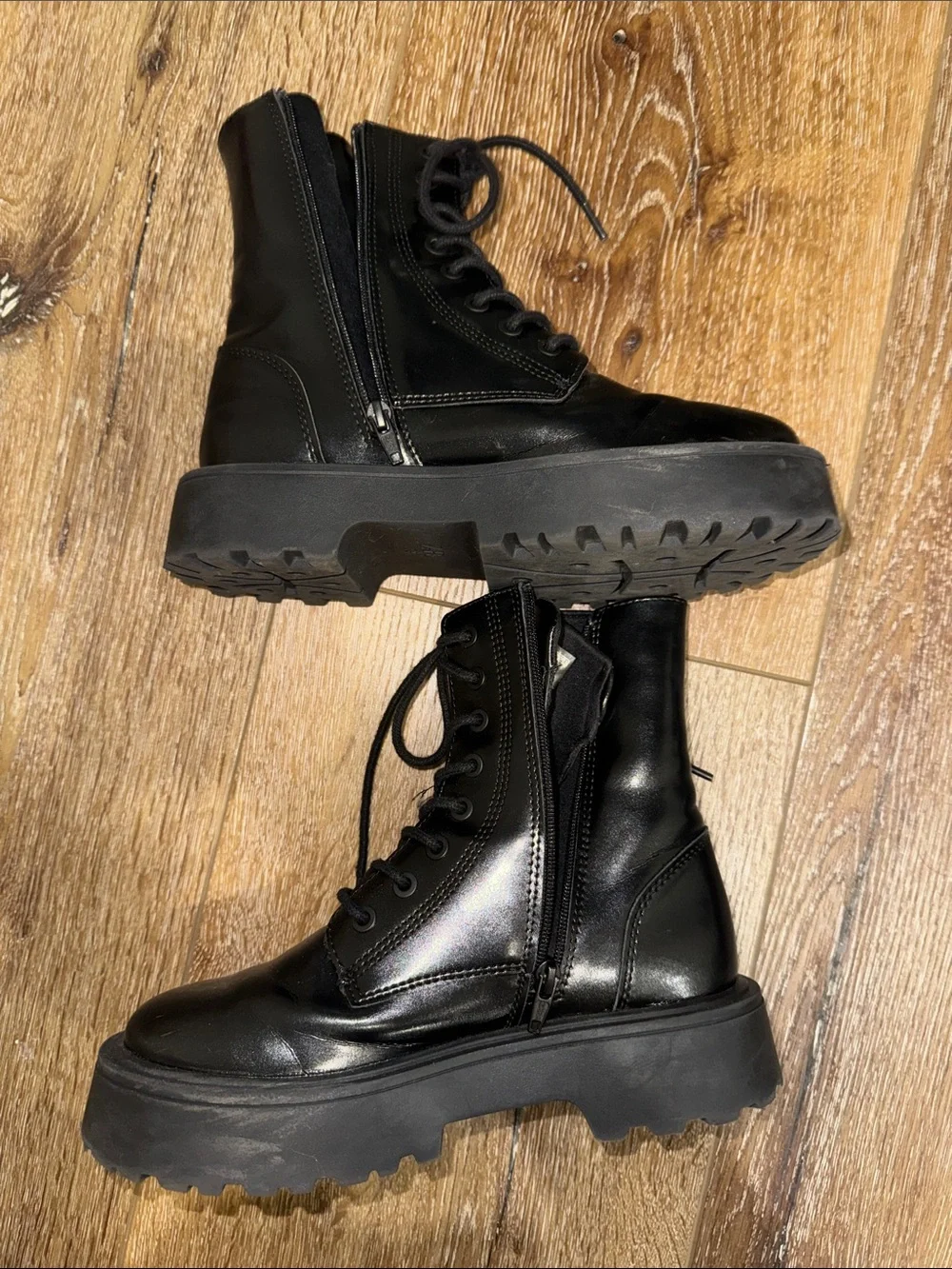 Zara Black Gloss Lace-Up Platform Moto Boots